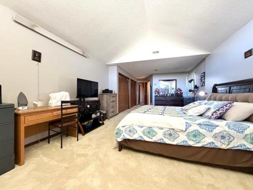 613 Pennsylvania Avenue, Adrian, MN 56110