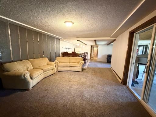 613 Pennsylvania Avenue, Adrian, MN 56110