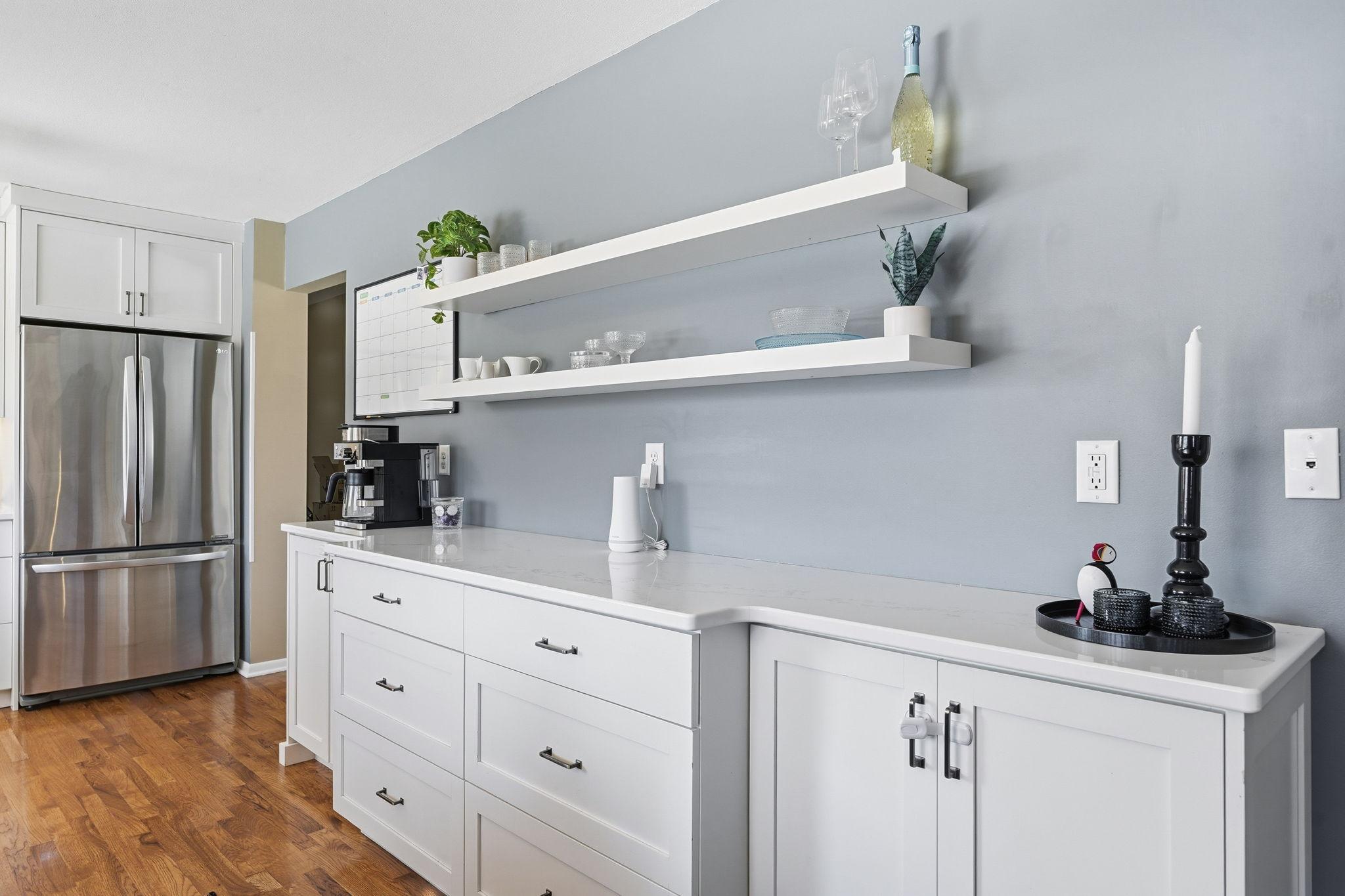 19-web-or-mls-8671 Red Oak Dr-19.jpg