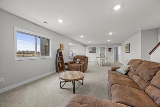 14341 Alder Way, Rosemount, MN 55068