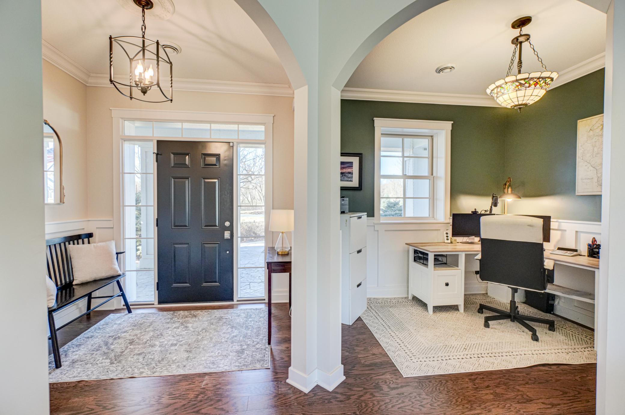 877 Yellowstone Trail-32.jpg