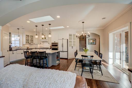 877 Yellowstone Trail, Hudson, WI 54016