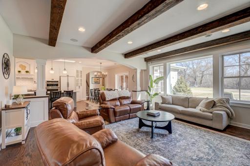 877 Yellowstone Trail, Hudson, WI 54016
