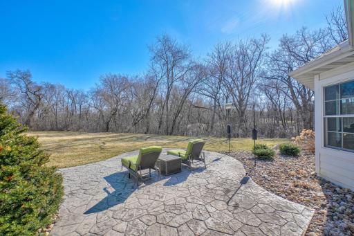 877 Yellowstone Trail, Hudson, WI 54016