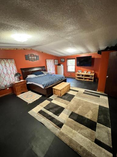 2700 Glenwood Drive, Grand Rapids, MN 55744