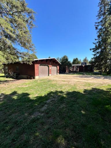 2700 Glenwood Drive, Grand Rapids, MN 55744