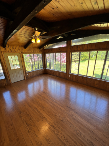2700 Glenwood Drive, Grand Rapids, MN 55744