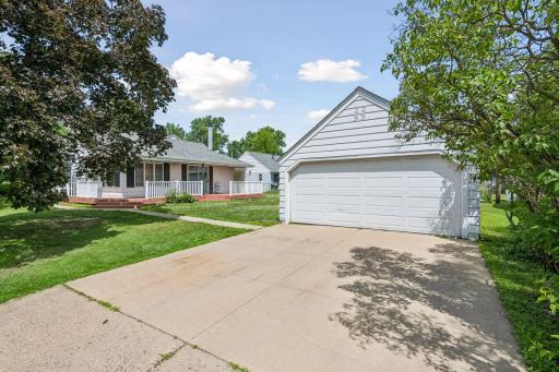 7245 Elliot Avenue - Spacecrafting - 0029.jpg