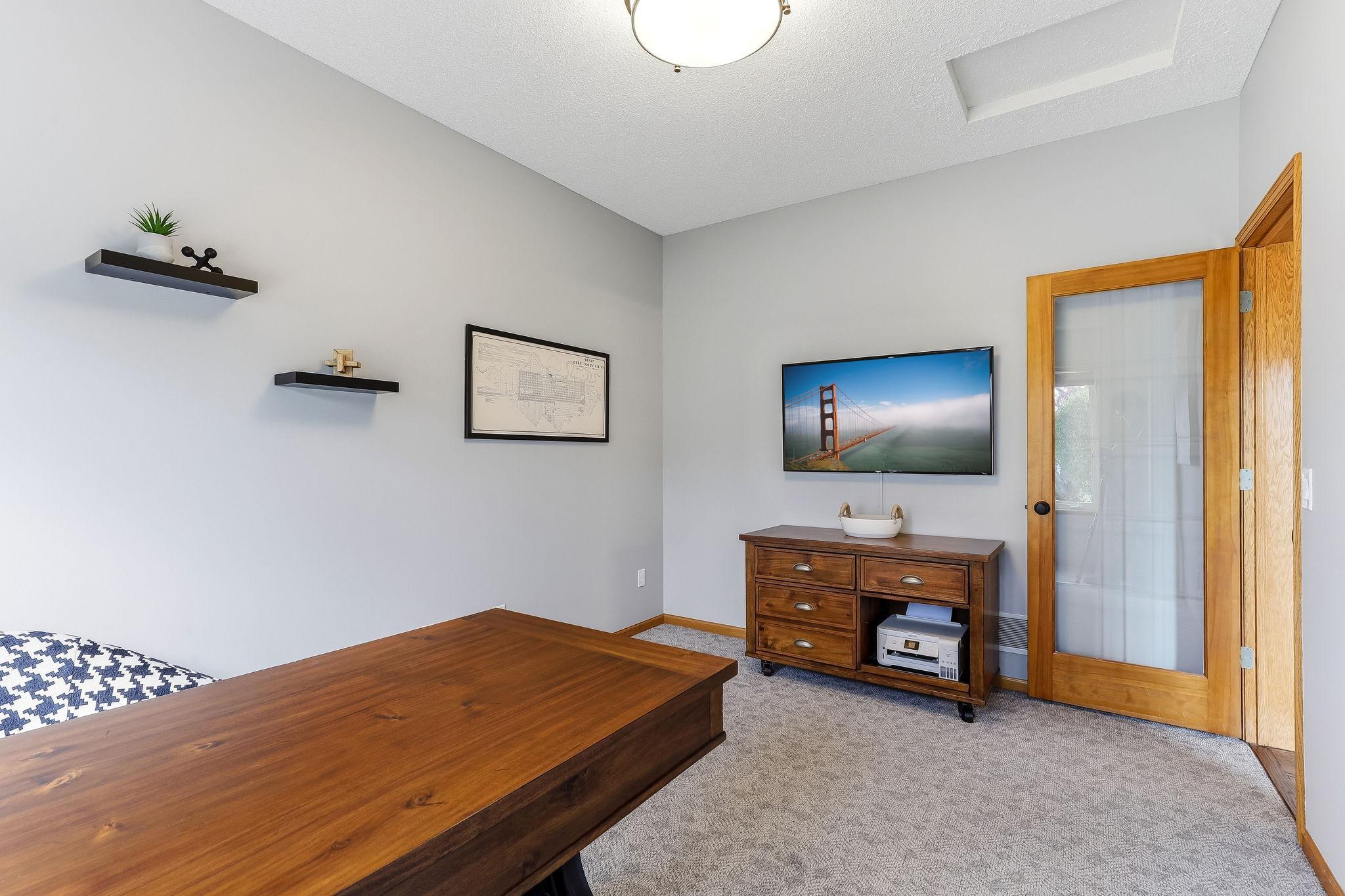 6-web-or-mls-9289-Icosa-St-06.jpg