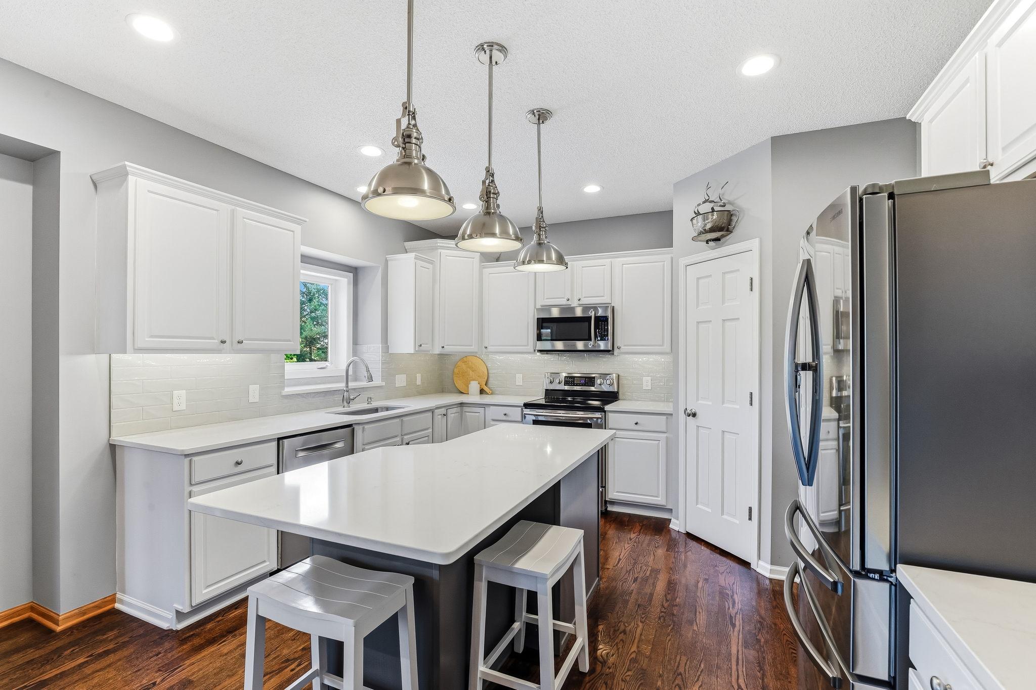 14-web-or-mls-9289-Icosa-St-14.jpg