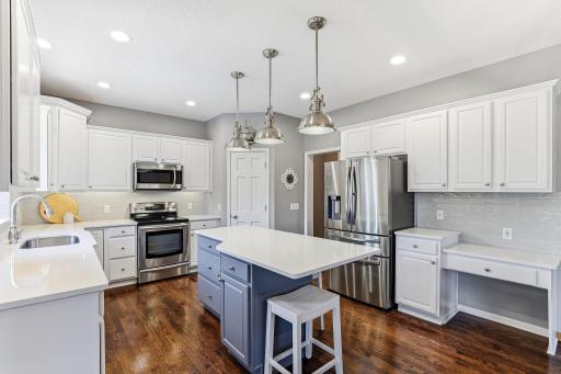 9289 Icosa Street, Lakeville, MN 55044