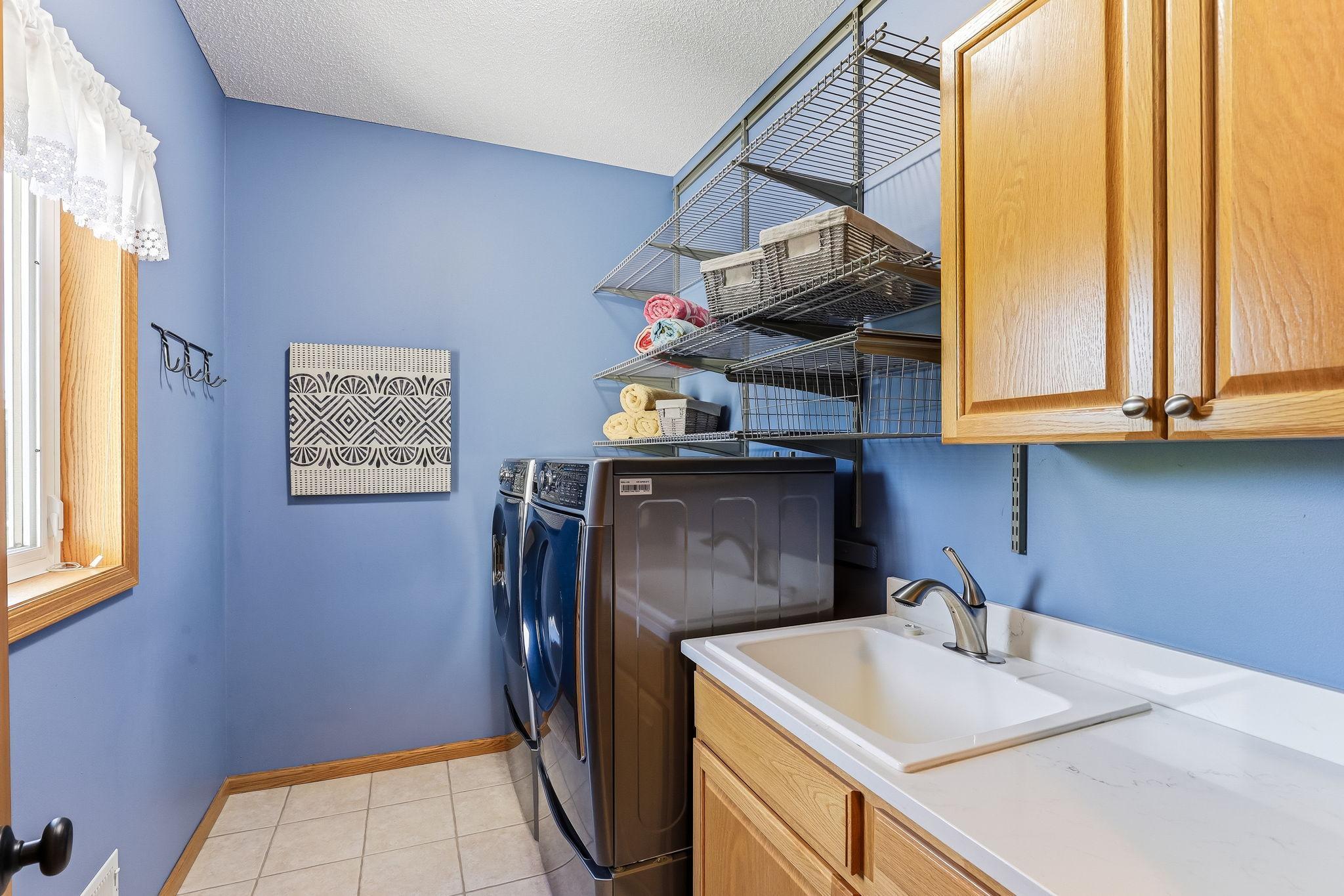 19-web-or-mls-9289-Icosa-St-19.jpg