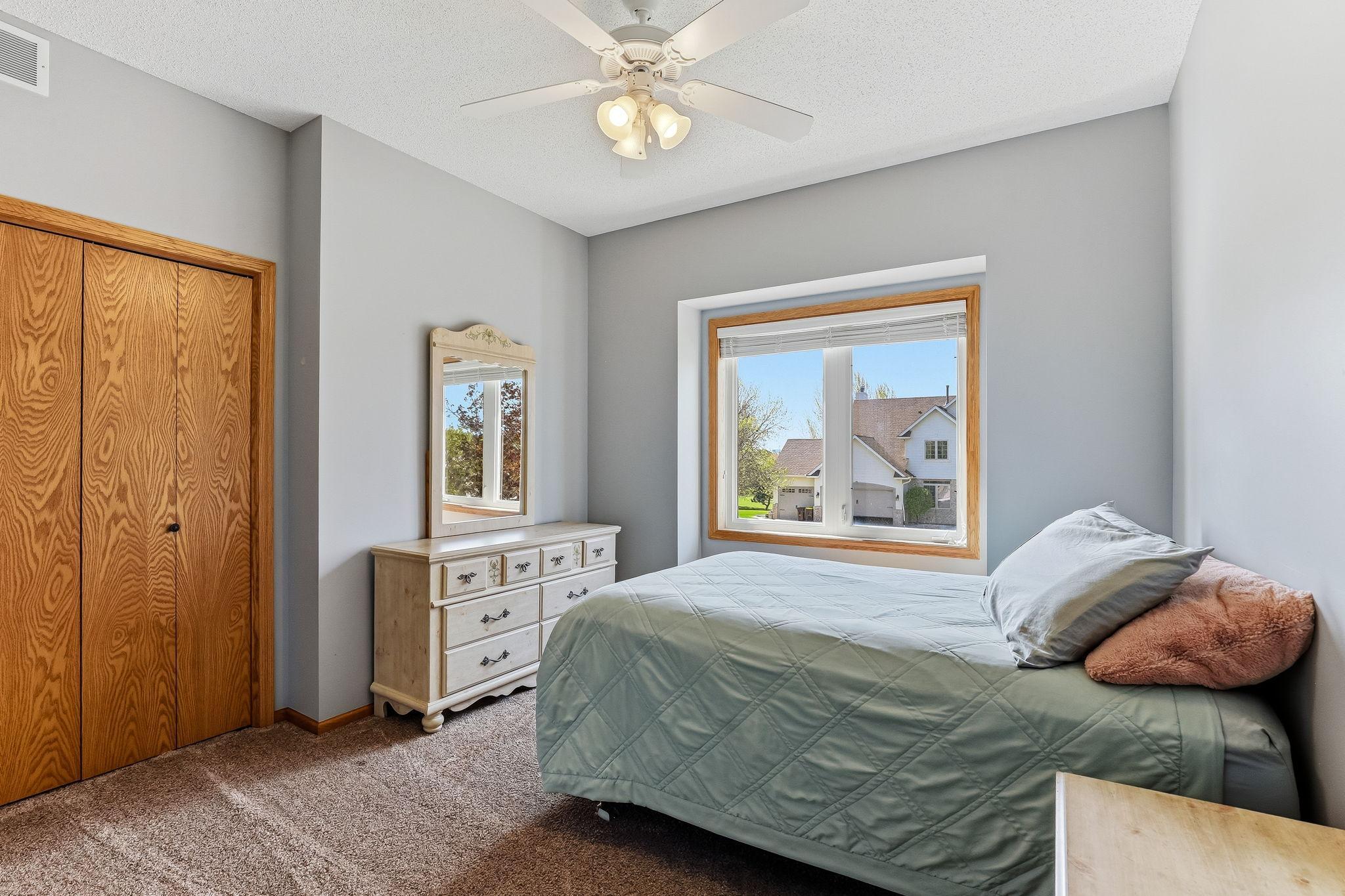 39-web-or-mls-9289-Icosa-St-39.jpg