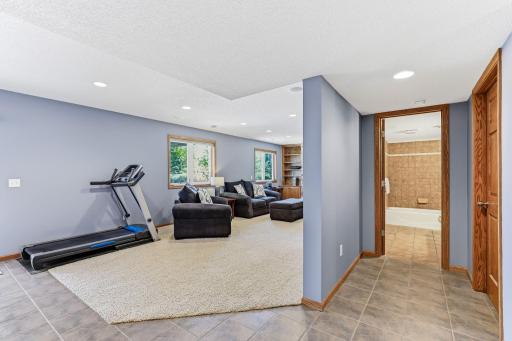 9289 Icosa Street, Lakeville, MN 55044