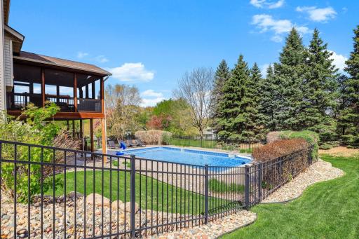 9289 Icosa Street, Lakeville, MN 55044