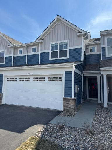 6231 205 Street N, Forest Lake, MN 55025