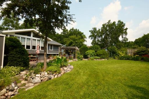 909 16th Street SW, Willmar, MN 56201