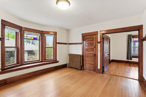 389 Fairview Avenue N, Saint Paul, MN 55104