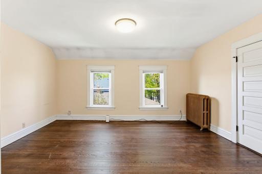 389 Fairview Avenue N, Saint Paul, MN 55104