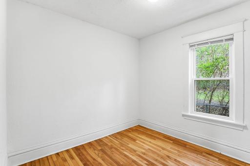 389 Fairview Avenue N, Saint Paul, MN 55104