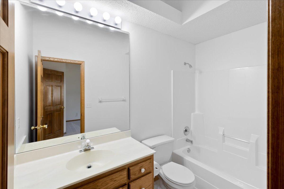 Private full Bath in Primary Suite