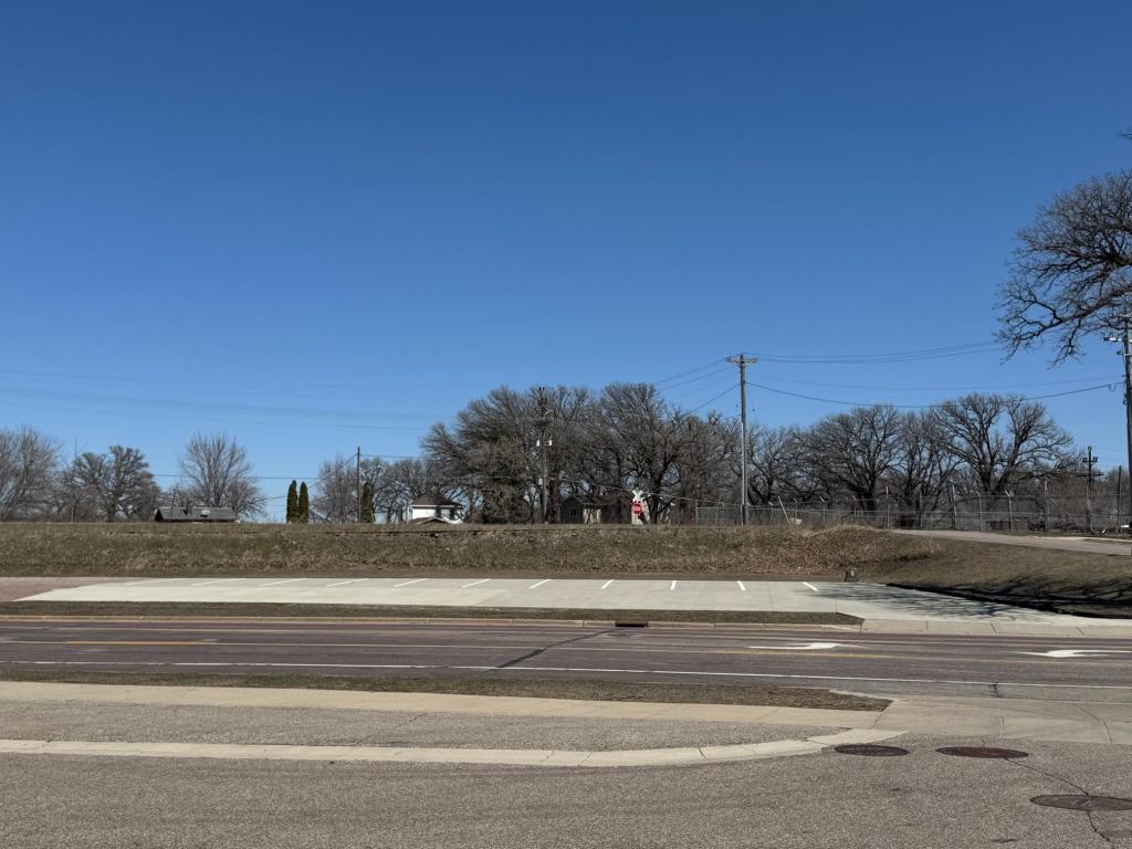 Marina Extra Parking included in sale (504 Lake Ave)