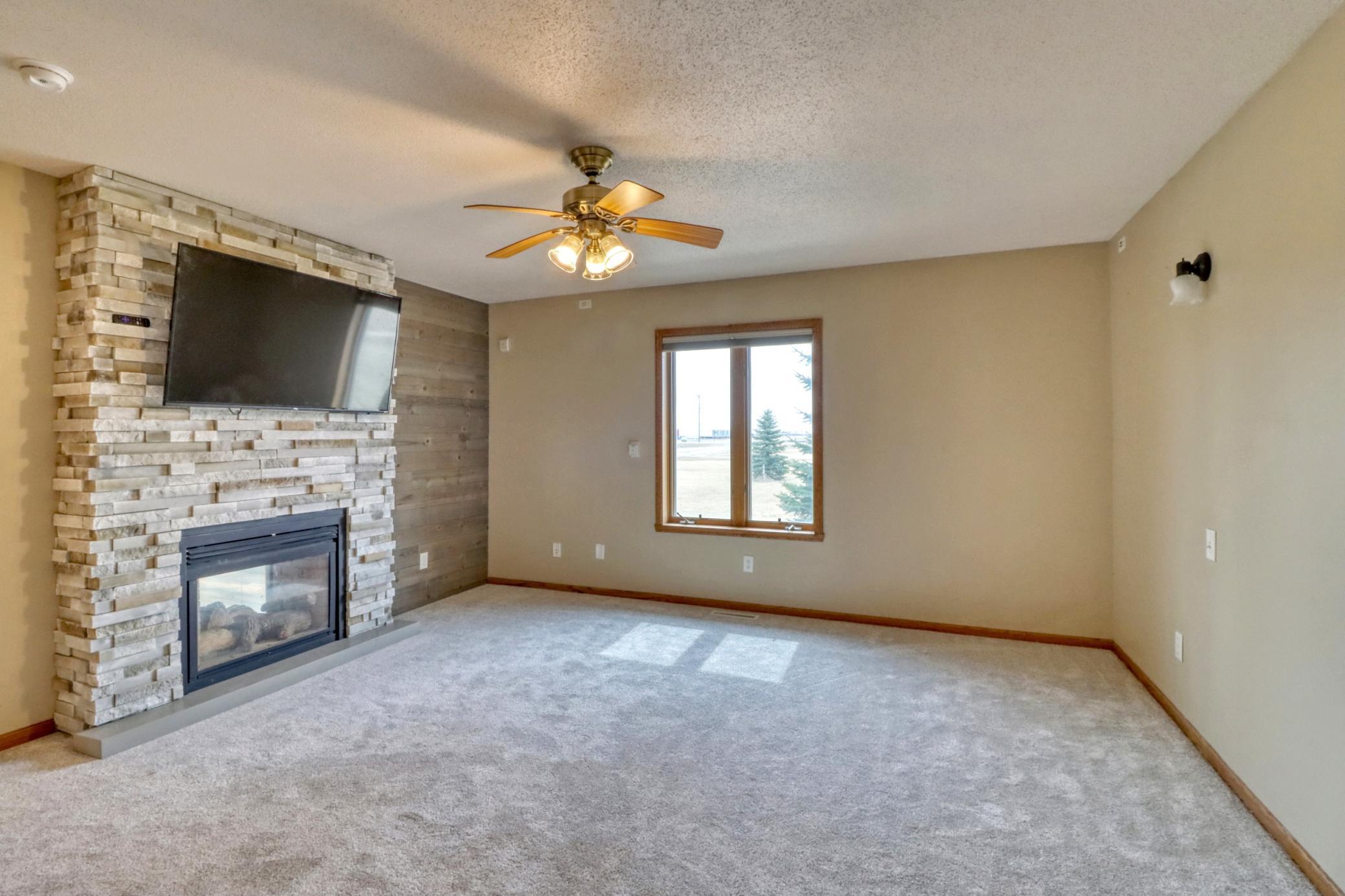 Primary Bedroom1_1.jpg