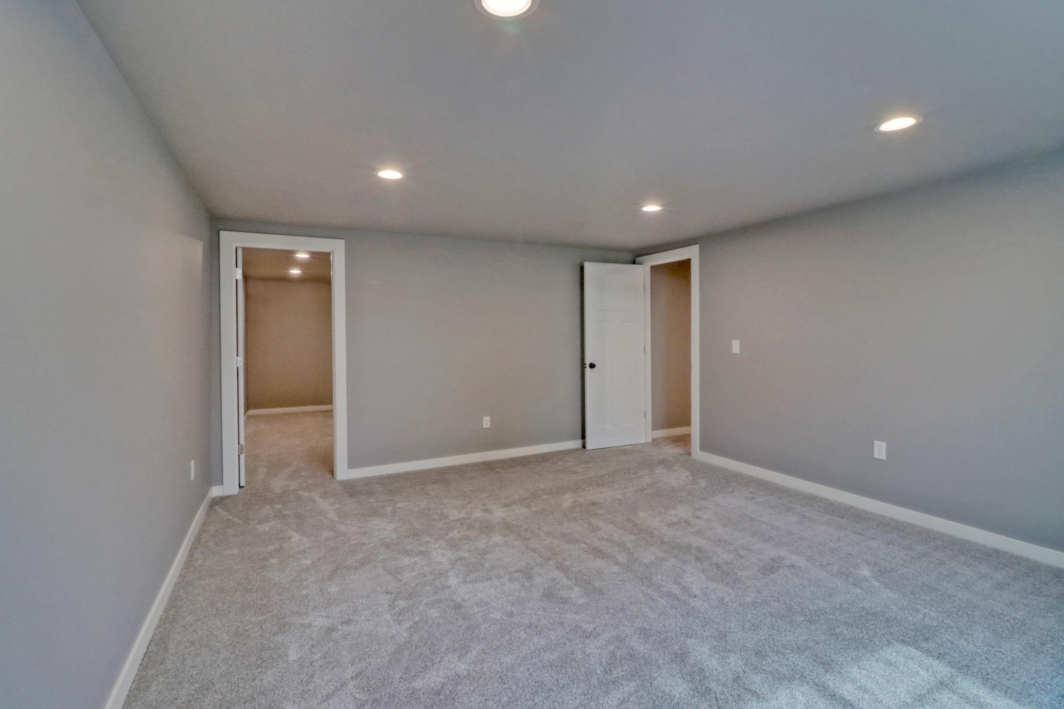 Basement Bedroom1_2.jpg