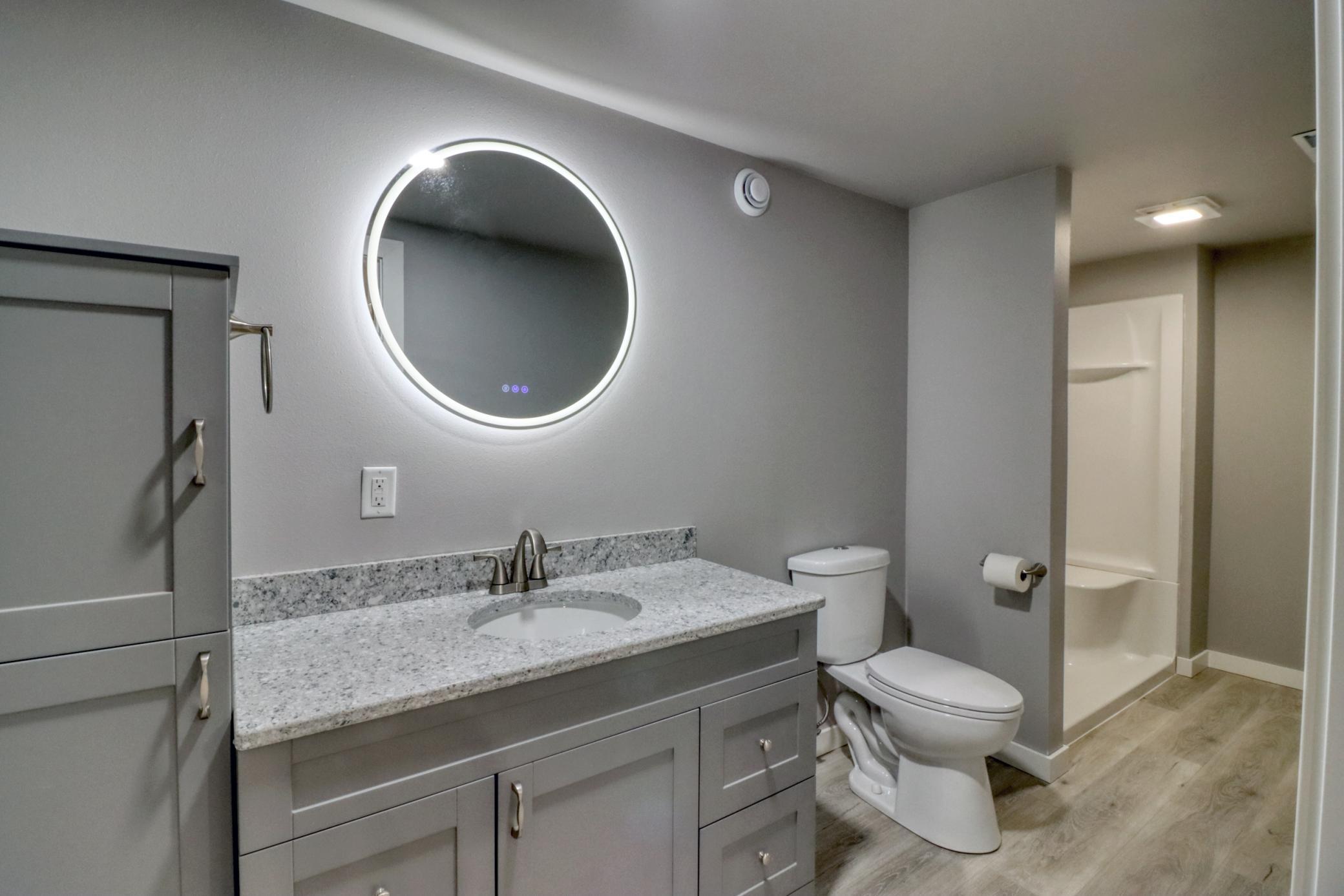 Basement Bathroom1_1.jpg