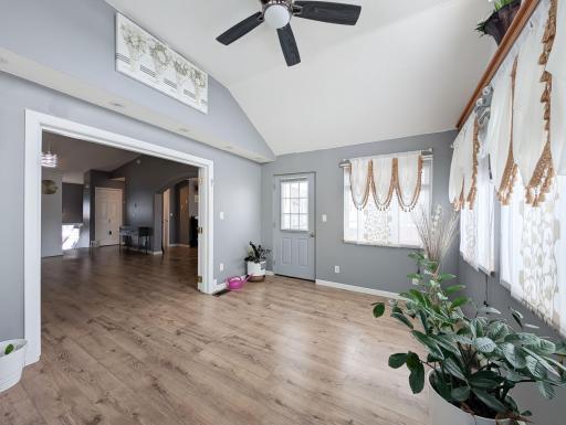 238 PINEWOOD Boulevard, West Fargo, ND 58078