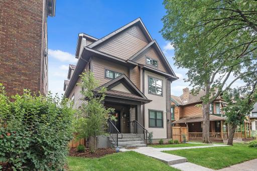 2413 1st Avenue S, Minneapolis, MN 55404