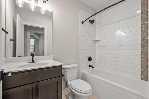 2413 1st Avenue S, Minneapolis, MN 55404