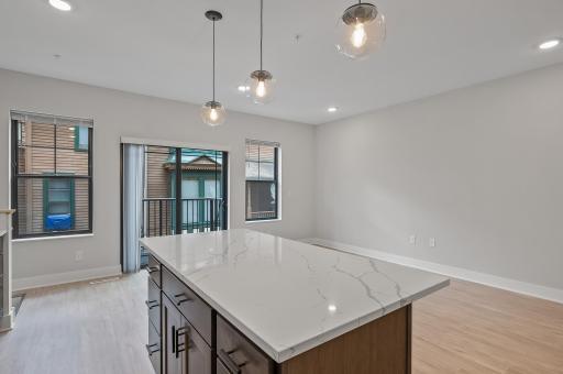 2413 1st Avenue S, Minneapolis, MN 55404