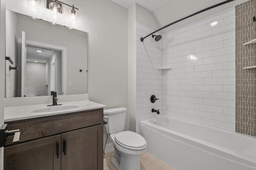 2413 1st Avenue S, Minneapolis, MN 55404