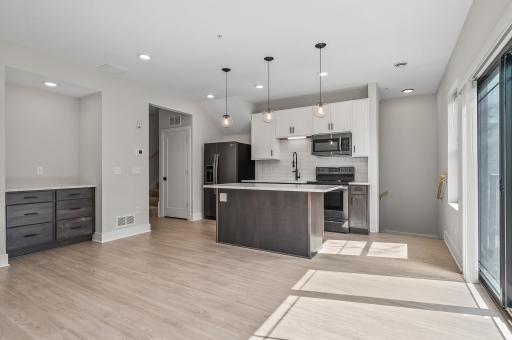 2413 1st Avenue S, Minneapolis, MN 55404
