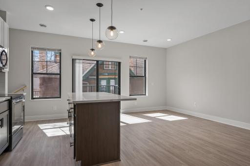 2413 1st Avenue S, Minneapolis, MN 55404