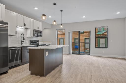 2413 1st Avenue S, Minneapolis, MN 55404