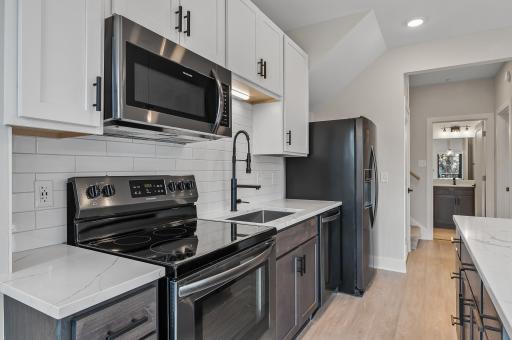2413 1st Avenue S, Minneapolis, MN 55404