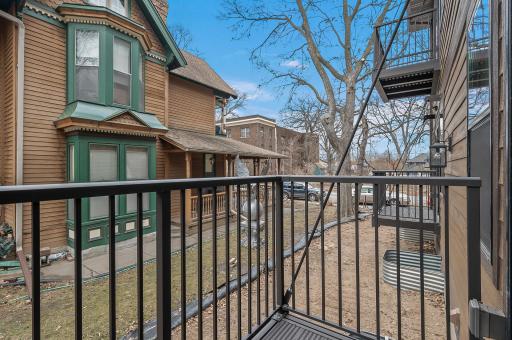 2413 1st Avenue S, Minneapolis, MN 55404