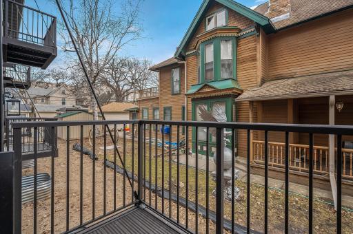 2413 1st Avenue S, Minneapolis, MN 55404