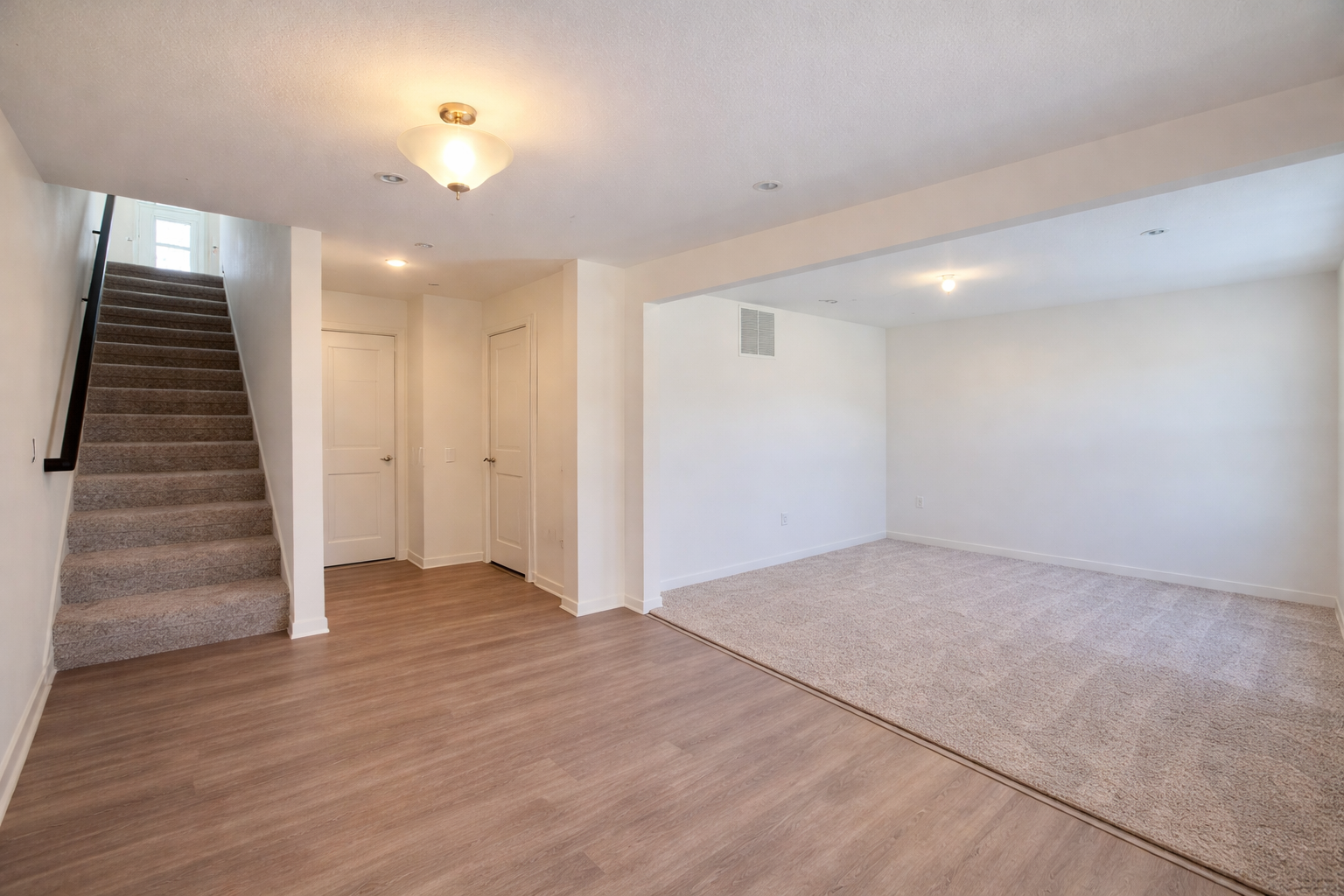 14 Lower Flex Room.png