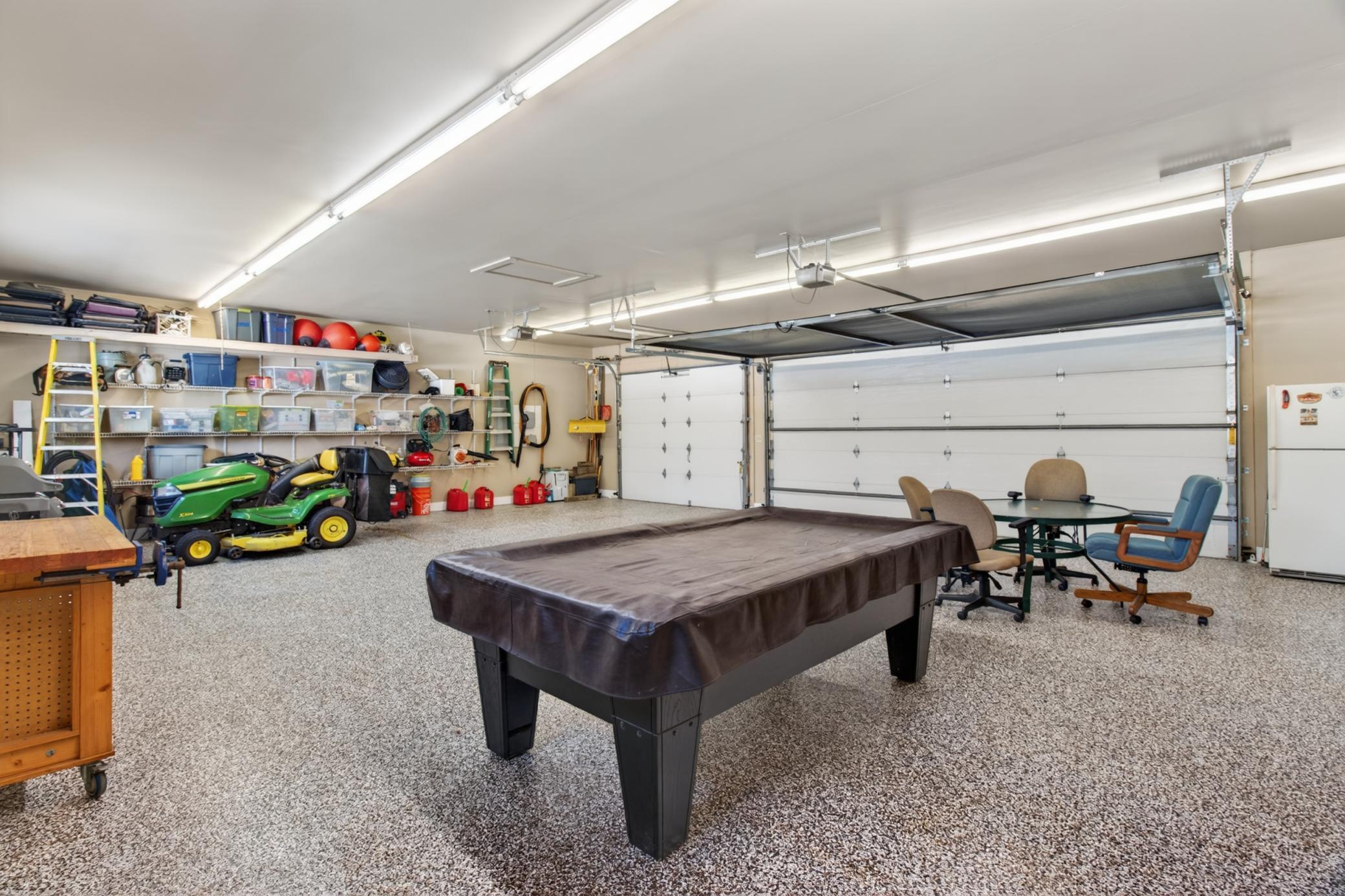 42x30 Finished Garage