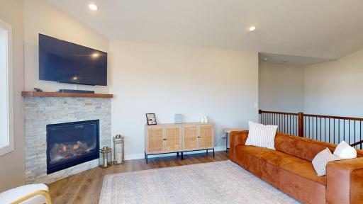 2018 Douglas Trail Drive SE, Pine Island, MN 55963