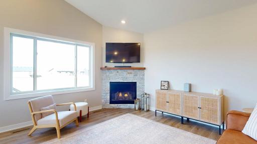 2018 Douglas Trail Drive SE, Pine Island, MN 55963