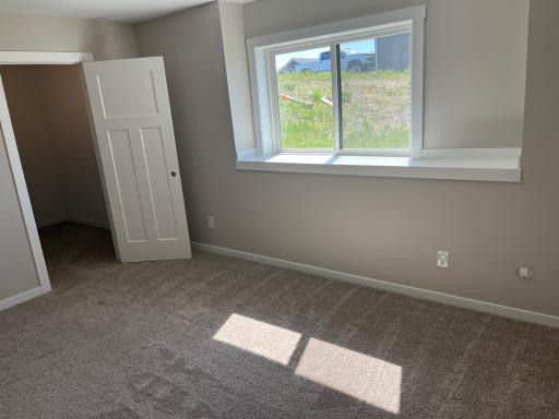 2018 Douglas Trail Drive SE, Pine Island, MN 55963