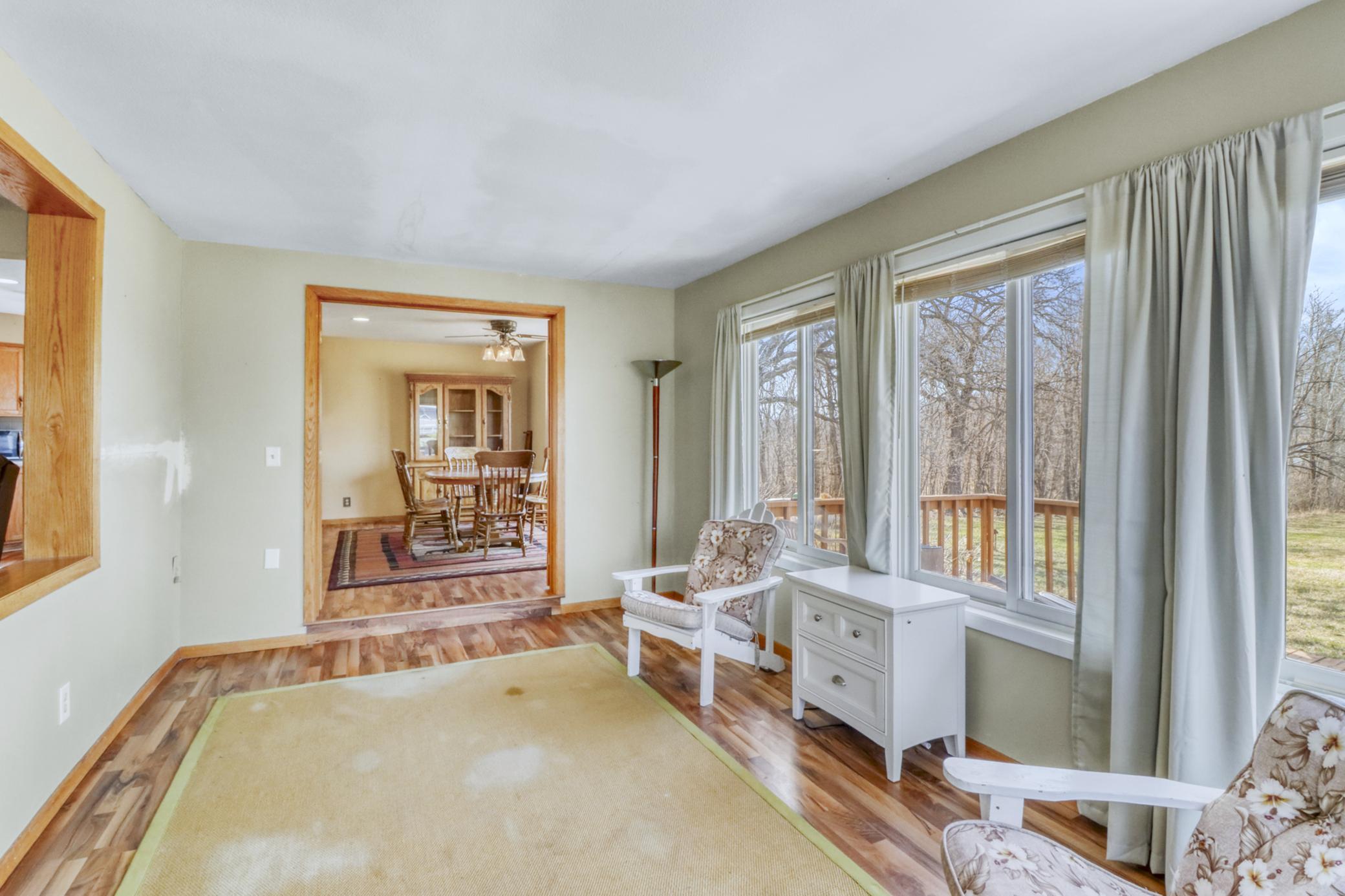 Sunroom1_2.JPG