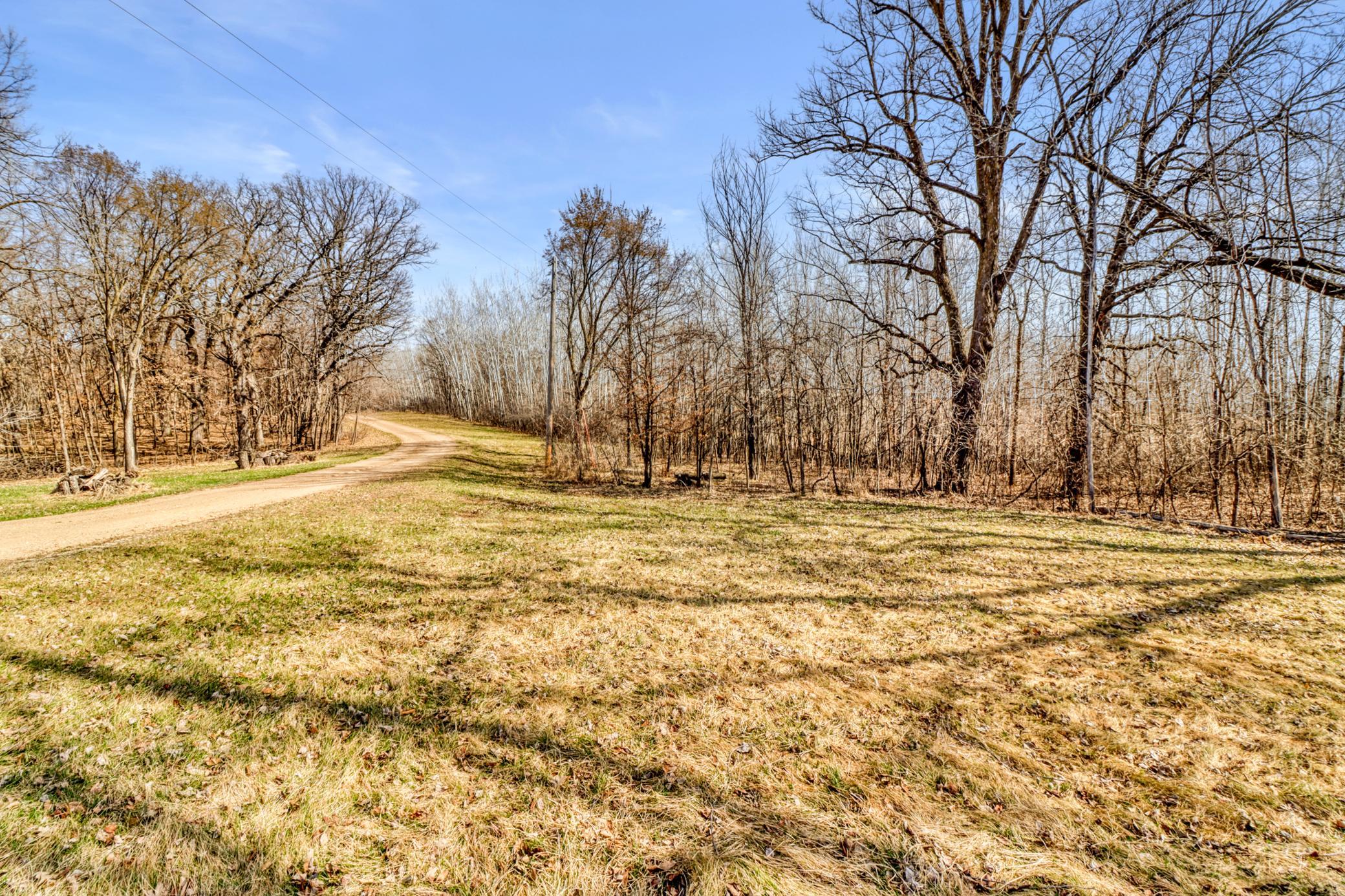 Driveway 1_90.JPG
