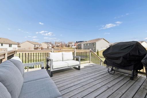 940 Lakewood Trail, Young America, MN 55397
