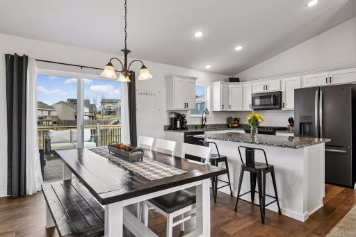 940 Lakewood Trail, Young America, MN 55397