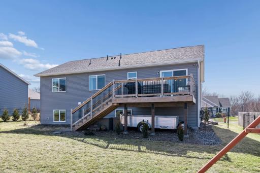 940 Lakewood Trail, Young America, MN 55397